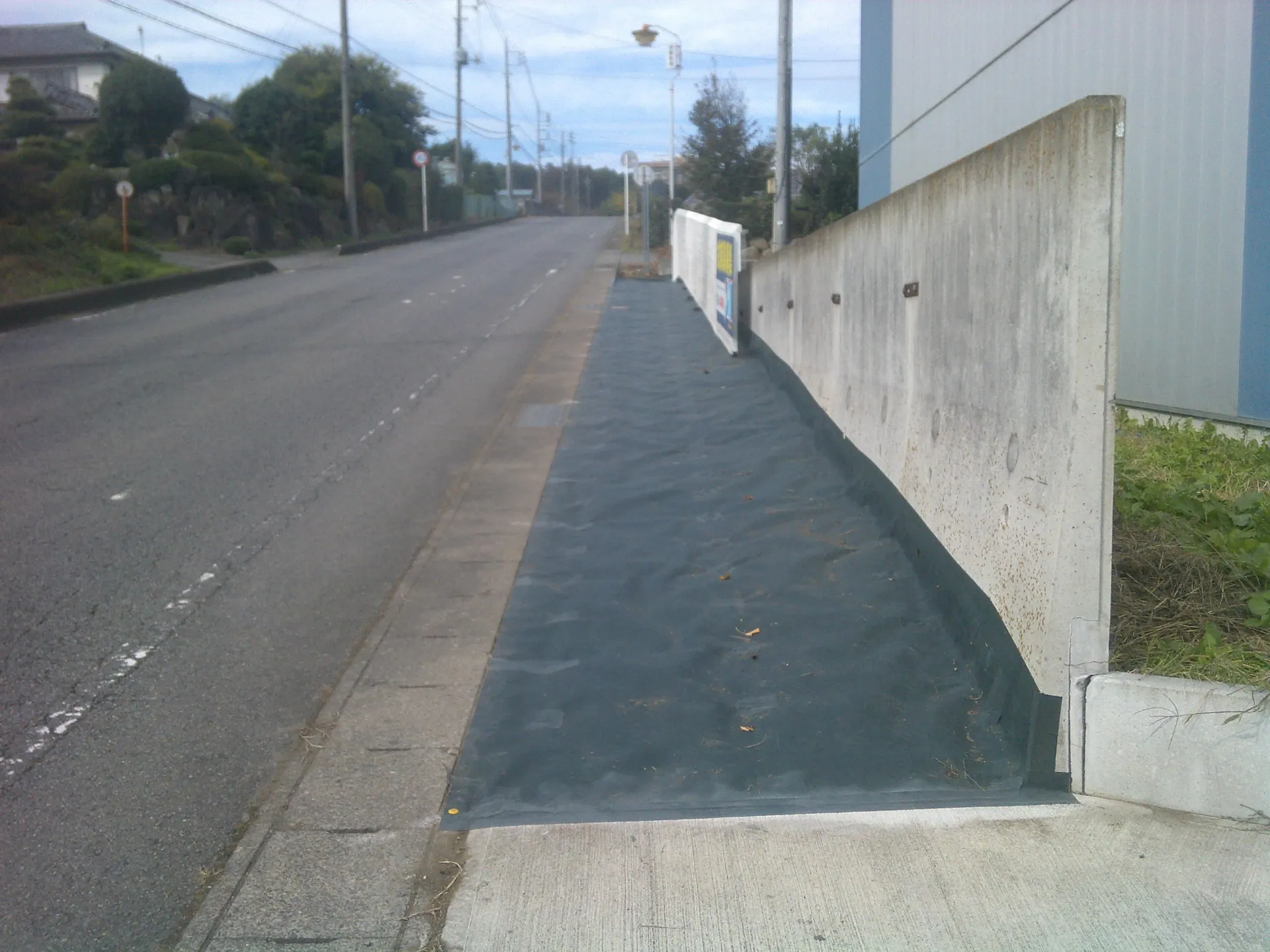 防草シート敷置5